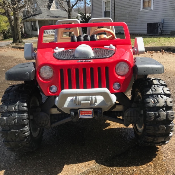 Fisher-Price Power Wheels Jeep Hurricane - Picture 2 of 8